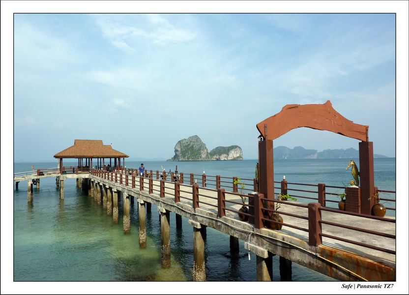 2011 - 03 - Koh Ngai 042